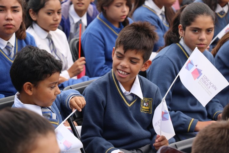 INAUGURAN AÑO ESCOLAR REGIONAL CON EL COMPROMISO CUMPLIDO DE LA REFORMA EDUCACIONAL Y EL INICIO DE LA EDUCACIÓN PÚBLICA EN ANDACOLLO Y COQUIMBO