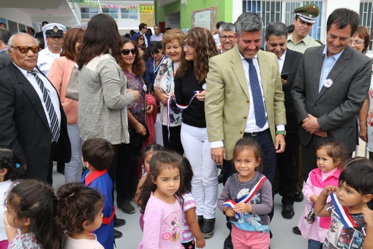 COMUNIDAD DE TONGOY CELEBRA REPOSICIÓN Y REUBICACIÓN DE SU JARDIN INFANTIL “PERLITAS DE OSIÓN”.