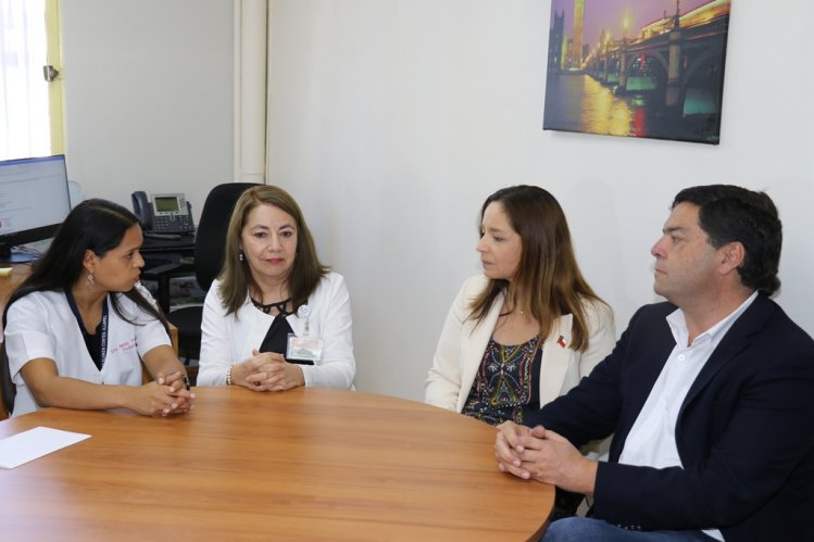 DISMINUIR TIEMPOS DE ESPERA Y MEJORAR LA INFRAESTRUCTURA SON ALGUNAS NECESIDADES DEL HOSPITAL DE ILLAPEL DISMINUIR TIEMPOS DE ESPERA Y MEJORAR LA INFRAESTRUCTURA SON ALGUNAS NECESIDADES DEL HOSPITAL DE ILLAPEL