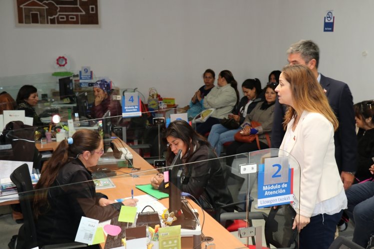 GOBIERNO LLAMA A POSTULAR AL SUBSIDIO HABITACIONAL PARA FAMILIAS DE SECTORES MEDIOS GOBIERNO LLAMA A POSTULAR AL SUBSIDIO HABITACIONAL PARA FAMILIAS DE SECTORES MEDIOS