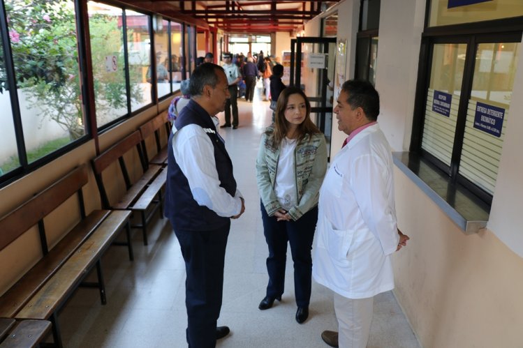 DESTACAN COBERTURA DE VACUNACIÓN CONTRA LA INFLUENZA EN LA REGIÓN DESTACAN COBERTURA DE VACUNACIÓN CONTRA LA INFLUENZA EN LA REGIÓN