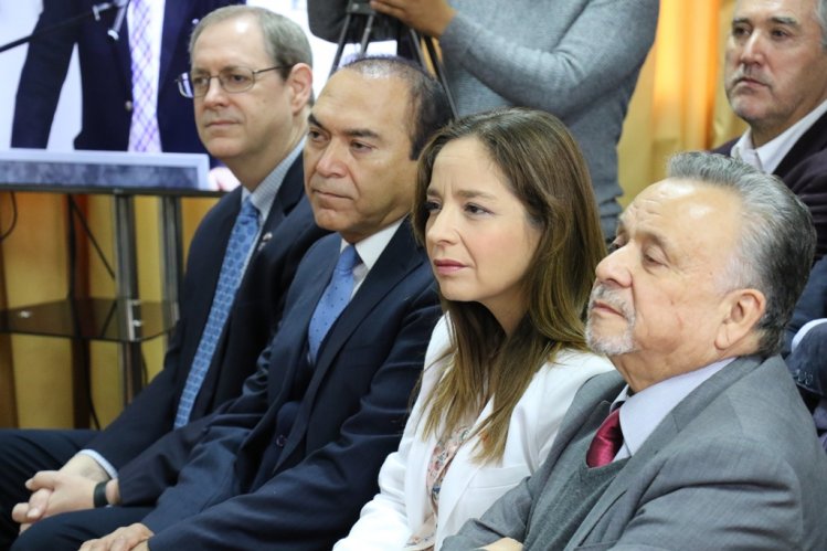 IMPLEMENTAN LA RED FIBRA ÓPTICA MÁS POTENTE DE SUDAMÉRICA EN LA REGIÓN DE COQUIMBO IMPLEMENTAN LA RED FIBRA ÓPTICA MÁS POTENTE DE SUDAMÉRICA EN LA REGIÓN DE COQUIMBO