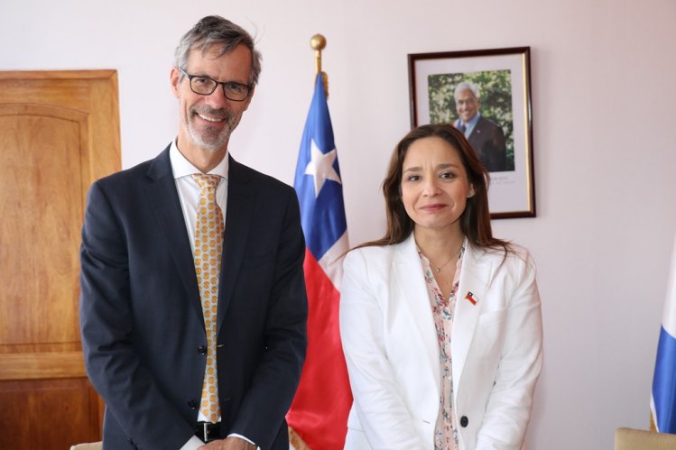GOBIERNO HOLANDÉS PROYECTA NUEVAS INVERSIONES PARA EL USO EFICIENTE DEL RECURSO HÍDRICO EN LA REGIÓN GOBIERNO HOLANDÉS PROYECTA NUEVAS INVERSIONES PARA EL USO EFICIENTE DEL RECURSO HÍDRICO EN LA REGIÓN