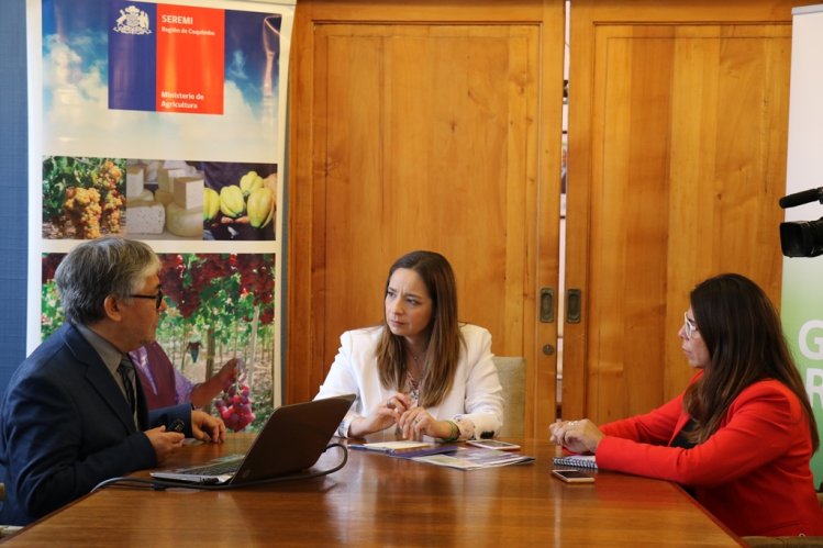 GOBIERNO LLAMA A PRODUCTORES AGRÍCOLAS A ESTAR ATENTOS A LOS PRONÓSTICOS METEOROLÓGICOS ESTA TEMPORADA GOBIERNO LLAMA A PRODUCTORES AGRÍCOLAS A ESTAR ATENTOS A LOS PRONÓSTICOS METEOROLÓGICOS ESTA TEMPORADA