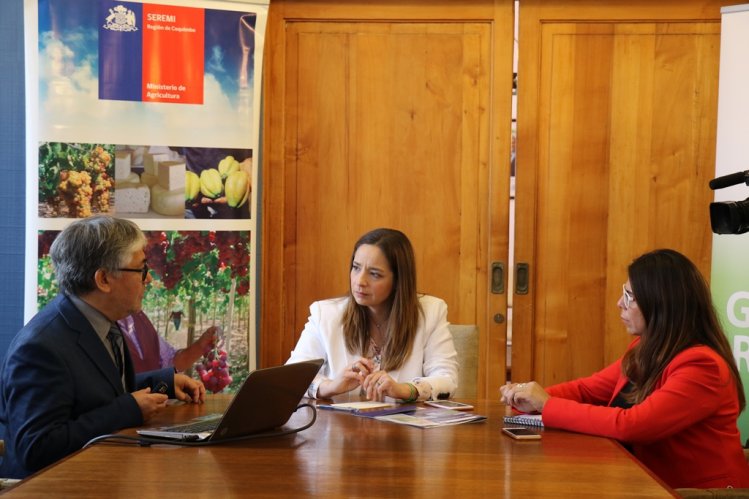 GOBIERNO LLAMA A PRODUCTORES AGRÍCOLAS A ESTAR ATENTOS A LOS PRONÓSTICOS METEOROLÓGICOS ESTA TEMPORADA