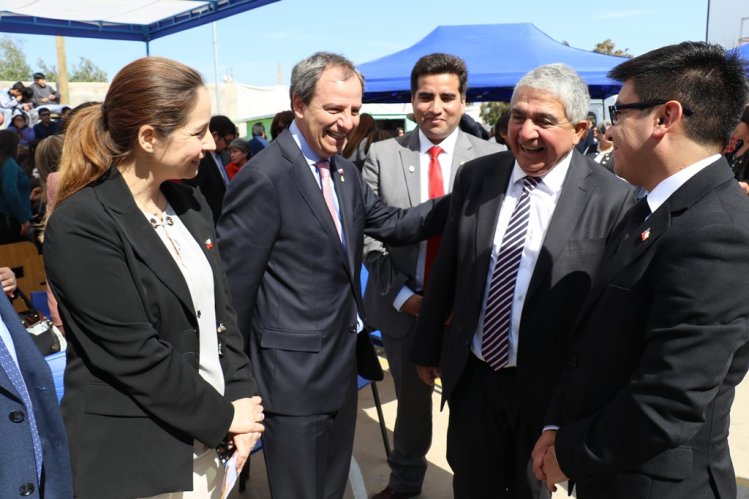 MINISTRO VARELA INAUGURA SEMANA DE LA CONVIVENCIA ESCOLAR EN OVALLE