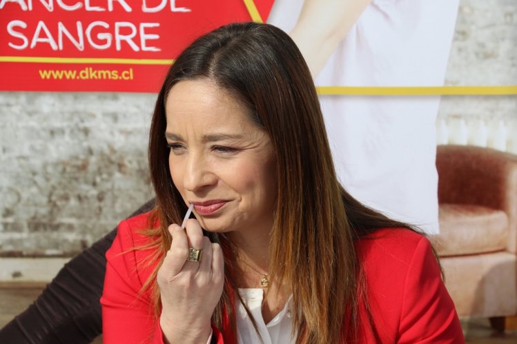 AUTORIDADES REGIONALES LLAMAN A DONAR SANGRE EN CAMPAÑA CONTRA EL CÁNCER AUTORIDADES REGIONALES LLAMAN A DONAR SANGRE EN CAMPAÑA CONTRA EL CÁNCER
