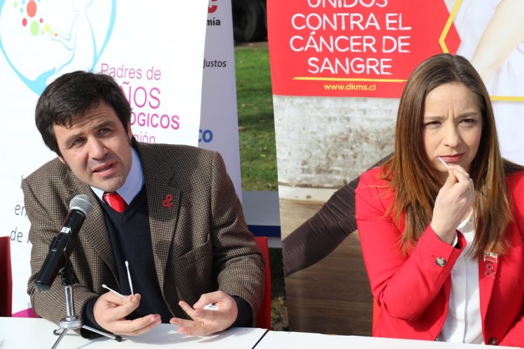 AUTORIDADES REGIONALES LLAMAN A DONAR SANGRE EN CAMPAÑA CONTRA EL CÁNCER AUTORIDADES REGIONALES LLAMAN A DONAR SANGRE EN CAMPAÑA CONTRA EL CÁNCER