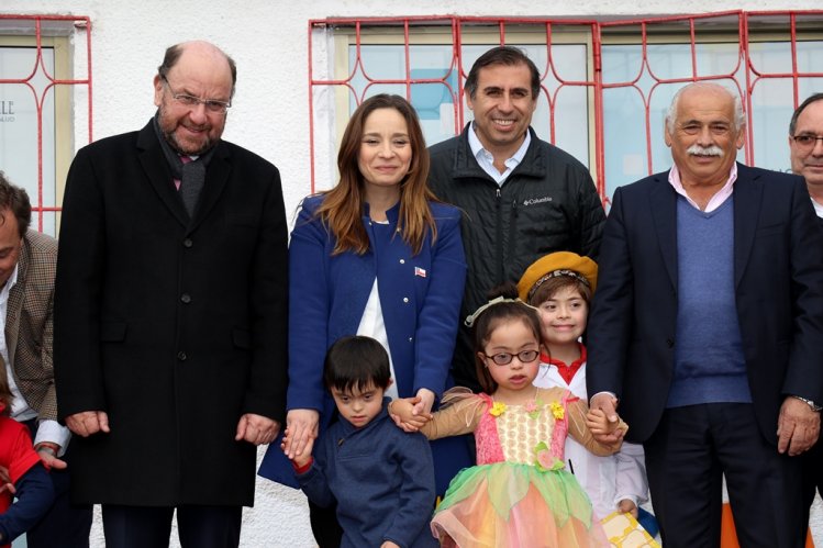AUTORIDADES DESTACARON LABOR DE EDUDOWN EN LA INTEGRACIÓN DE NIÑOS Y NIÑAS CON SÍNDROME DE DOWN AUTORIDADES DESTACARON LABOR DE EDUDOWN EN LA INTEGRACIÓN DE NIÑOS Y NIÑAS CON SÍNDROME DE DOWN