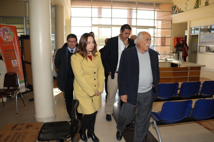 INTENDENTA GESTIONARÁ RECURSOS PARA REPONER DAÑOS EN CESFAM PEDRO AGUIRRE CERDA TRAS PRECIPITACIONES INTENDENTA GESTIONARÁ RECURSOS PARA REPONER DAÑOS EN CESFAM PEDRO AGUIRRE CERDA TRAS PRECIPITACIONES