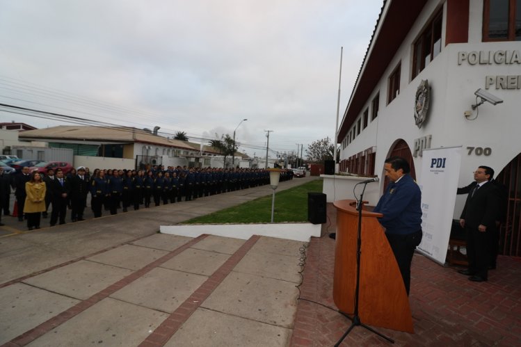 INTENDENTA LUCÍA PINTO PARTICIPA EN FORMACIÓN SOLEMNE DE LA POLICÍA DE INVESTIGACIONES