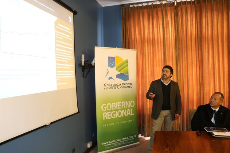 GOBIERNO REGIONAL EVALÚA E IDENTIFICA SITIOS PARA NUEVO RELLENO SANITARIO EN ELQUI GOBIERNO REGIONAL EVALÚA E IDENTIFICA SITIOS PARA NUEVO RELLENO SANITARIO EN ELQUI