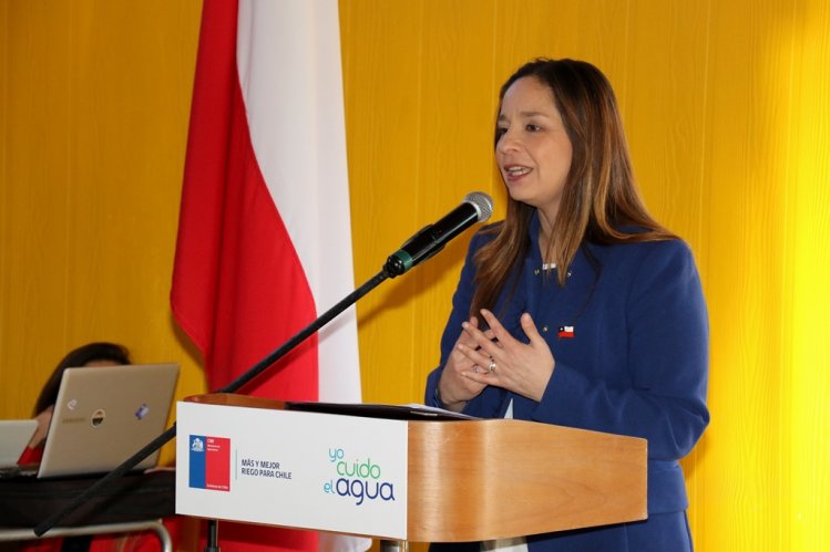 GOBIERNO ENTREGA MÁS DE $2.800 MILLONES PARA PROYECTOS DE REGANTES DE LA REGIÓN DE COQUIMBO GOBIERNO ENTREGA MÁS DE $2.800 MILLONES PARA PROYECTOS DE REGANTES DE LA REGIÓN DE COQUIMBO