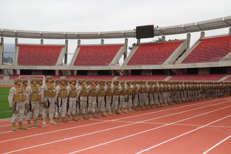 MÁS DE 330 SOLDADOS REALIZARON TRADICIONAL JURAMENTO A LA BANDERA MÁS DE 330 SOLDADOS REALIZARON TRADICIONAL JURAMENTO A LA BANDERA