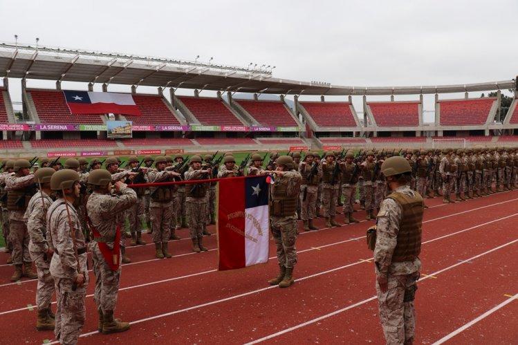 MÁS DE 330 SOLDADOS REALIZARON TRADICIONAL JURAMENTO A LA BANDERA