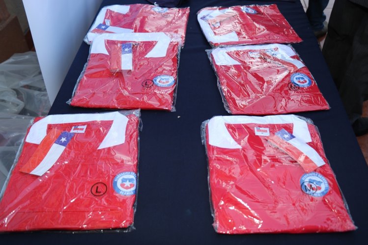 GOBIERNO ENTREGA IMPLEMENTACIÓN DEPORTIVA A CLUBES REGIONALES DE FÚTBOL FEMENINO GOBIERNO ENTREGA IMPLEMENTACIÓN DEPORTIVA A CLUBES REGIONALES DE FÚTBOL FEMENINO