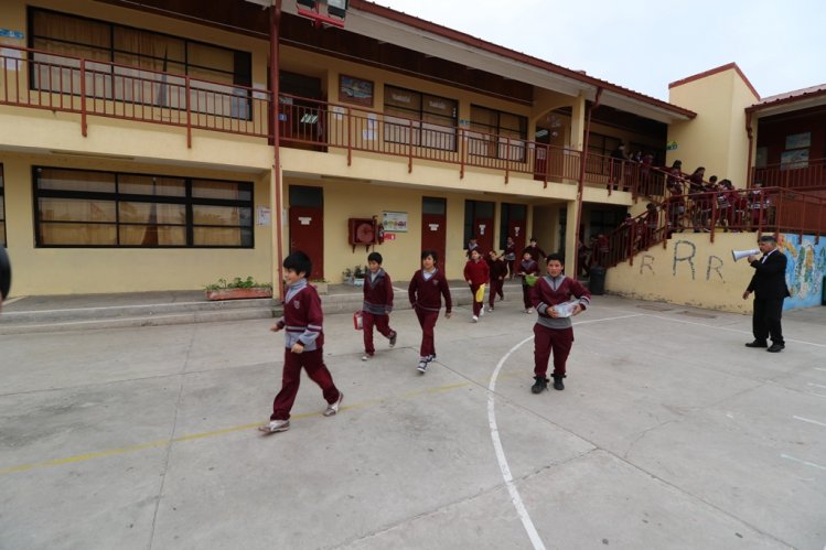 MÁS DE 180 MIL ESTUDIANTES SE SUMARÁN A SIMULACRO DE SISMO Y TSUNAMI PARA EL 29 DE AGOSTO MÁS DE 180 MIL ESTUDIANTES SE SUMARÁN A SIMULACRO DE SISMO Y TSUNAMI PARA EL 29 DE AGOSTO