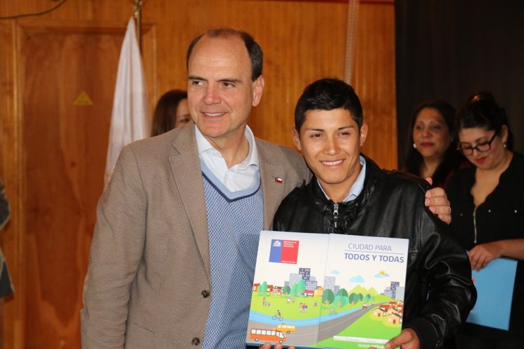 SE CONCRETA EL SUEÑO DE LA VIVIENDA PROPIA EN UNO DE LOS COMITÉS MÁS GRANDE DE TONGOY SE CONCRETA EL SUEÑO DE LA VIVIENDA PROPIA EN UNO DE LOS COMITÉS MÁS GRANDE DE TONGOY