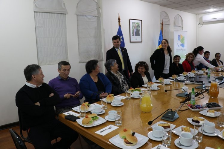 GOBIERNO RECONOCE Y DESTACA EL ROL DE LOS DIRIGENTES VECINALES EN EL DESARROLLO LOCAL GOBIERNO RECONOCE Y DESTACA EL ROL DE LOS DIRIGENTES VECINALES EN EL DESARROLLO LOCAL
