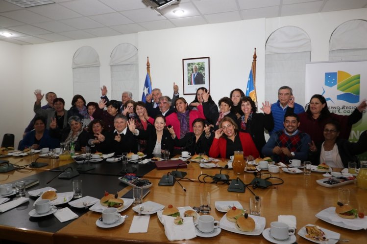 GOBIERNO RECONOCE Y DESTACA EL ROL DE LOS DIRIGENTES VECINALES EN EL DESARROLLO LOCAL GOBIERNO RECONOCE Y DESTACA EL ROL DE LOS DIRIGENTES VECINALES EN EL DESARROLLO LOCAL