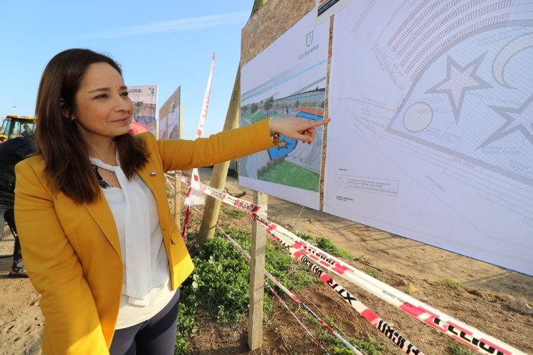 INICIAN OBRAS DE PASEO MIRADOR PARA EL SECTOR LA PAMPA DE LA SERENA INICIAN OBRAS DE PASEO MIRADOR PARA EL SECTOR LA PAMPA DE LA SERENA