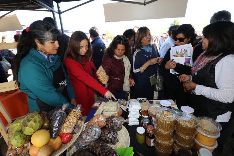 GOBIERNO Y DIRIGENTES CAMPESINOS COINCIDEN EN AVANZAR EN UNA POLÍTICA NACIONAL DE DESARROLLO RURAL