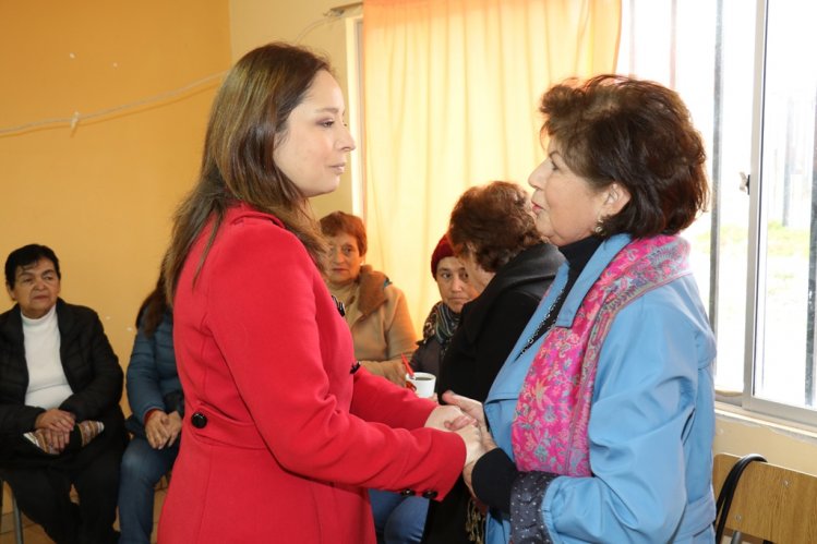 INTENDENTA LUCÍA PINTO INICIA AUDIENCIAS VECINALES EN TERRENO INTENDENTA LUCÍA PINTO INICIA AUDIENCIAS VECINALES EN TERRENO