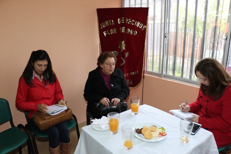 INTENDENTA LUCÍA PINTO INICIA AUDIENCIAS VECINALES EN TERRENO INTENDENTA LUCÍA PINTO INICIA AUDIENCIAS VECINALES EN TERRENO
