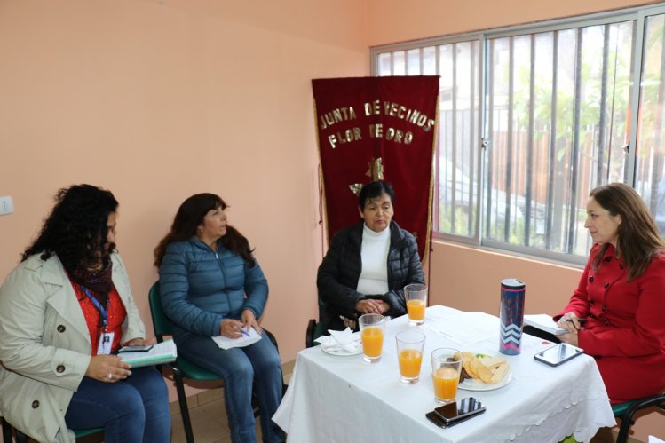 INTENDENTA LUCÍA PINTO INICIA AUDIENCIAS VECINALES EN TERRENO INTENDENTA LUCÍA PINTO INICIA AUDIENCIAS VECINALES EN TERRENO