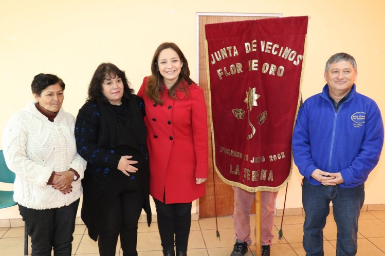 INTENDENTA LUCÍA PINTO INICIA AUDIENCIAS VECINALES EN TERRENO INTENDENTA LUCÍA PINTO INICIA AUDIENCIAS VECINALES EN TERRENO