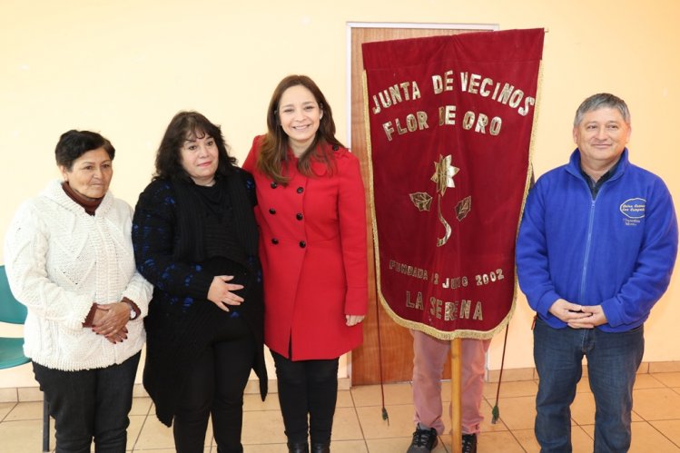 INTENDENTA LUCÍA PINTO INICIA AUDIENCIAS VECINALES EN TERRENO