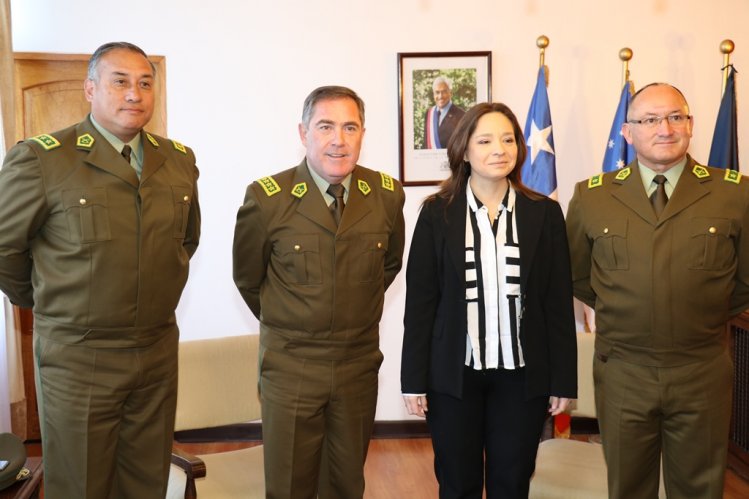 INTENDENTA LUCÍA PINTO Y GENERAL DIRECTOR DE CARABINEROS ABORDAN EL TRABAJO CONTRA EL NARCOTRÁFICO EN LA REGIÓN DE COQUIMBO