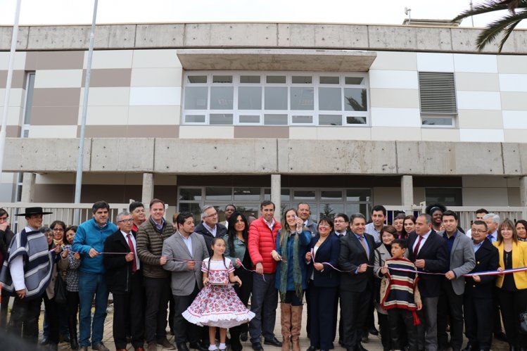 NUEVO CESFAM RURAL DE COQUIMBO PODRÁ ATENDER A 10 MIL VECINOS DEL SECTOR DE PAN DE AZÚCAR NUEVO CESFAM RURAL DE COQUIMBO PODRÁ ATENDER A 10 MIL VECINOS DEL SECTOR DE PAN DE AZÚCAR