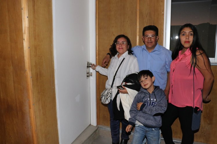 INAUGURAN PROYECTO HABITACIONAL PARA 158 FAMILIAS DE VICUÑA