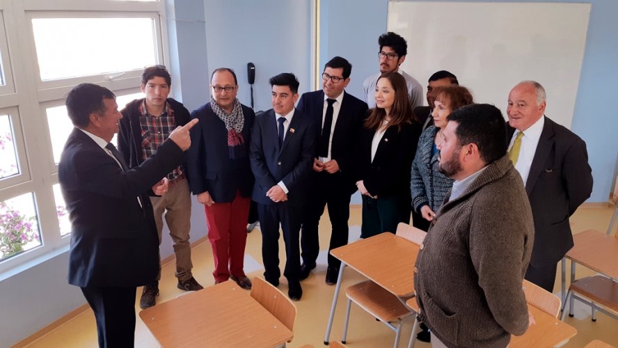 NUEVA ESCUELA RURAL EN MONTE PATRIA POTENCIARÁ LA EDUCACIÓN PÚBLICA EN LAS ZONAS APARTADAS NUEVA ESCUELA RURAL EN MONTE PATRIA POTENCIARÁ LA EDUCACIÓN PÚBLICA EN LAS ZONAS APARTADAS