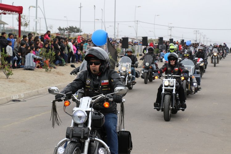 MÁS DE 70 INSTITUCIONES PARTICIPARON EN EL TRADICIONAL DESFILE CÍVICO COMUNITARIO DE LAS COMPAÑÍAS