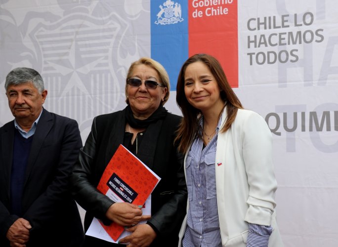 MEDIOS DE COMUNICACIÓN REGIONALES SE ADJUDICAN RECURSOS PARA POTENCIAR SU LABOR INFORMATIVA MEDIOS DE COMUNICACIÓN REGIONALES SE ADJUDICAN RECURSOS PARA POTENCIAR SU LABOR INFORMATIVA