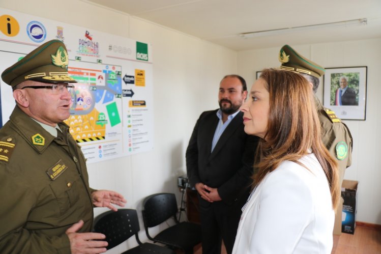 CARABINEROS LANZÓ SUS SERVICIOS POLICIALES PARA LA FIESTA MÁS GRANDE DE CHILE CARABINEROS LANZÓ SUS SERVICIOS POLICIALES PARA LA FIESTA MÁS GRANDE DE CHILE