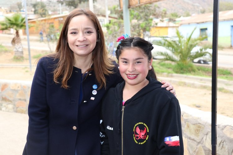 VECINOS DE LA HIGUERA CELEBRAN INICIO DE OBRAS PARA TENER SISTEMA DE ALCANTARILLADO