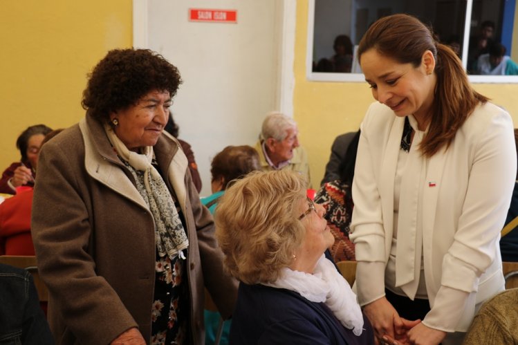 ADULTOS MAYORES DEL PROGRAMA VÍNCULOS COMPARTIERON EN JORNADA DIECIOCHERA