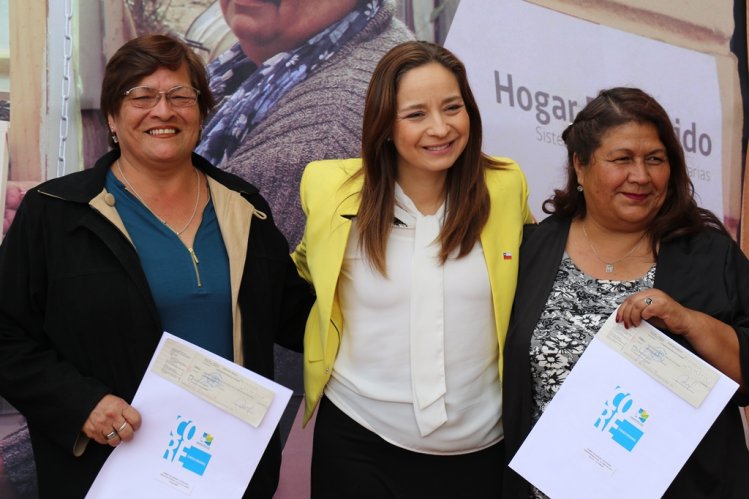 ORGANIZACIONES DE ELQUI FUERON BENEFICIADAS CON RECURSOS DEL FONDO DE SEGURIDAD CIUDADANA DEL GOBIERNO REGIONAL ORGANIZACIONES DE ELQUI FUERON BENEFICIADAS CON RECURSOS DEL FONDO DE SEGURIDAD CIUDADANA DEL GOBIERNO REGIONAL
