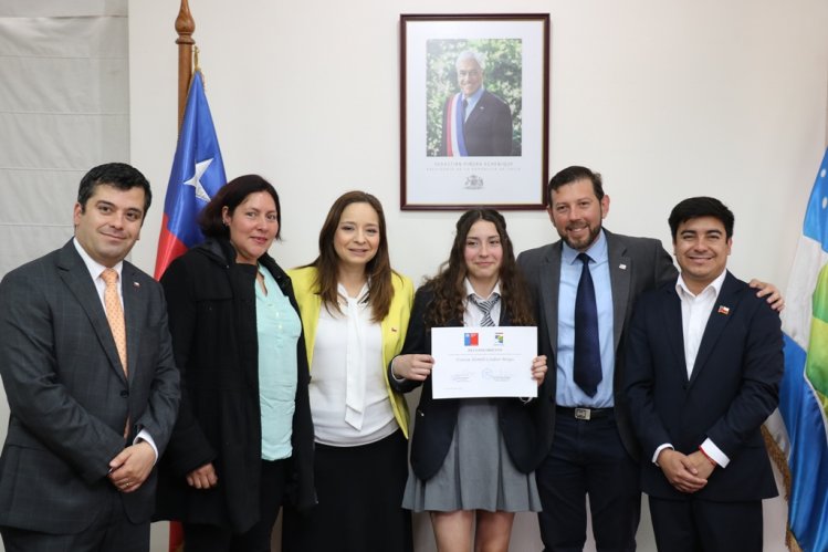 MÁS DE 9 MIL ALUMNOS DE LA REGIÓN RECIBEN BONO AL LOGRO ESCOLAR