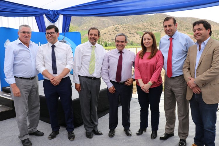 INAUGURAN TRANQUE DE ACUMULACIÓN DE AGUA PARA ABASTECER A CHAÑARAL ALTO EN CASO DE SEQUÍA