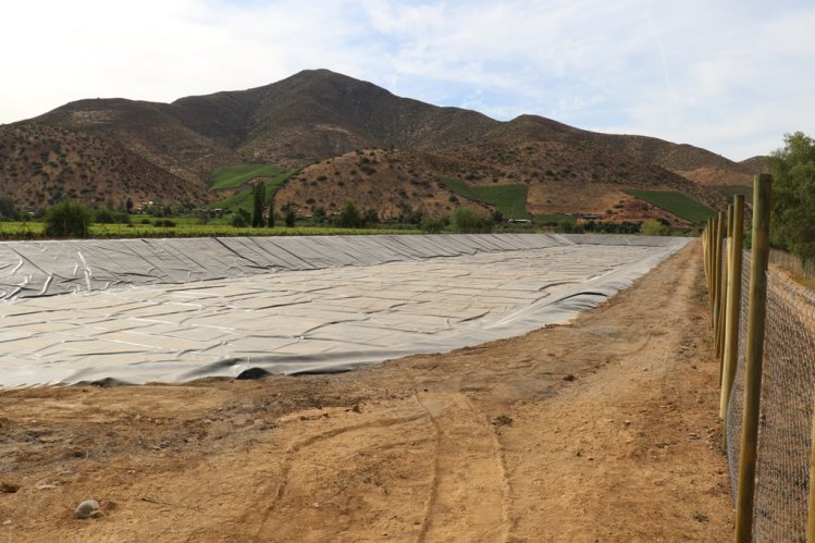 INAUGURAN TRANQUE DE ACUMULACIÓN DE AGUA PARA ABASTECER A CHAÑARAL ALTO EN CASO DE SEQUÍA