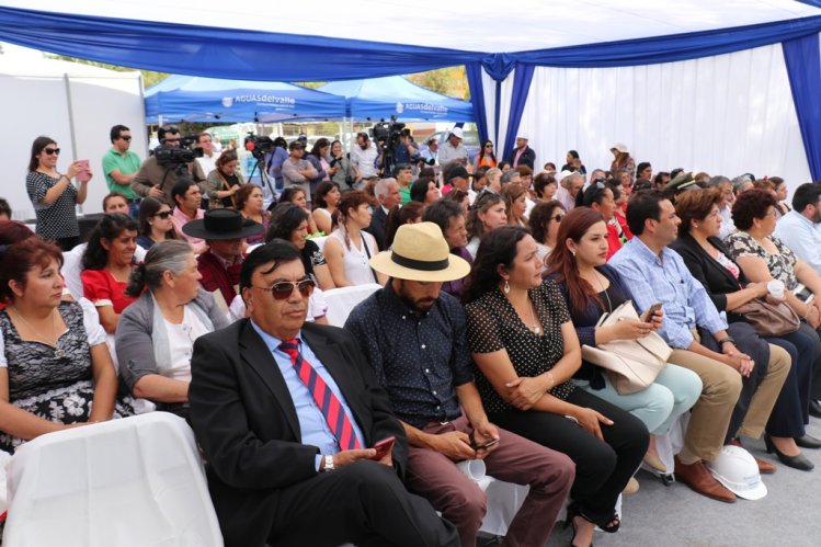 INAUGURAN TRANQUE DE ACUMULACIÓN DE AGUA PARA ABASTECER A CHAÑARAL ALTO EN CASO DE SEQUÍA