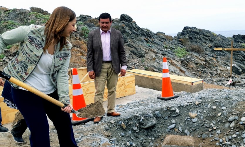 OBRAS PÚBLICAS INICIA CONSTRUCCIÓN DE OBRAS TERRESTRES DE CALETA EL APOLILLADO EN LA HIGUERA