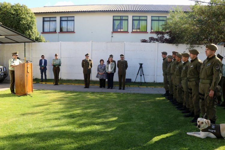 CARABINEROS INICIA REPOSICIÓN DE VEHÍCULOS POLICIALES CON RECURSOS DEL GOBIERNO REGIONAL