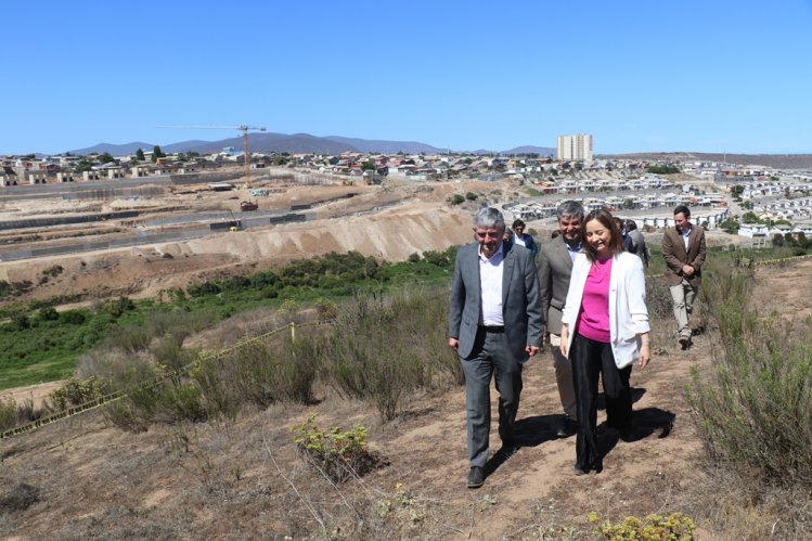 CONSTRUCCIÓN DE EXTENSO ESPACIO URBANO PERMITIRÁ UNIR LA SERENA Y COQUIMBO CONSTRUCCIÓN DE EXTENSO ESPACIO URBANO PERMITIRÁ UNIR LA SERENA Y COQUIMBO