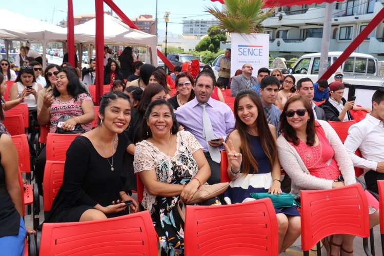 ALIANZA ENTRE SENCE Y TURISMO PERMITE QUE TRABAJADORES DE LA REGIÓN DE COQUIMBO SE PREPAREN PARA EL ECLIPSE SOLAR ALIANZA ENTRE SENCE Y TURISMO PERMITE QUE TRABAJADORES DE LA REGIÓN DE COQUIMBO SE PREPAREN PARA EL ECLIPSE SOLAR