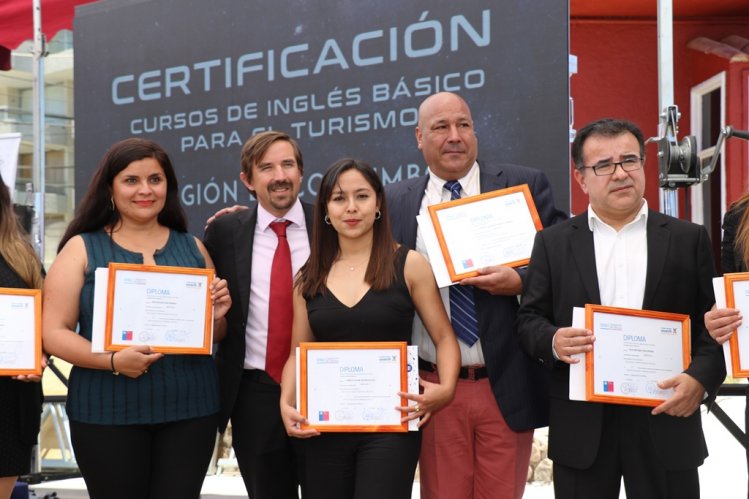 ALIANZA ENTRE SENCE Y TURISMO PERMITE QUE TRABAJADORES DE LA REGIÓN DE COQUIMBO SE PREPAREN PARA EL ECLIPSE SOLAR ALIANZA ENTRE SENCE Y TURISMO PERMITE QUE TRABAJADORES DE LA REGIÓN DE COQUIMBO SE PREPAREN PARA EL ECLIPSE SOLAR